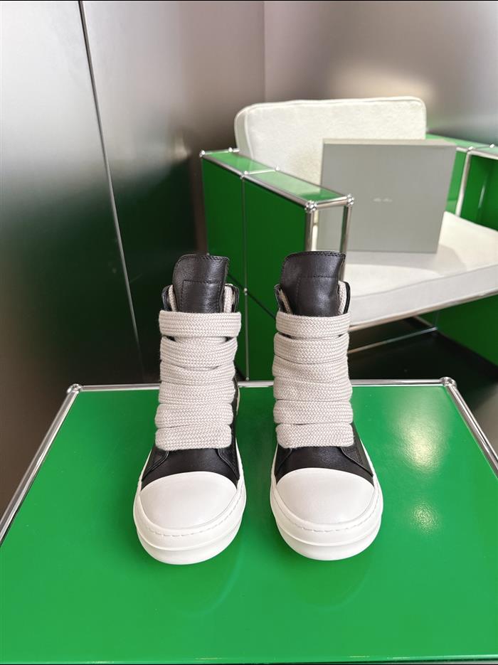 20251128172516110 330